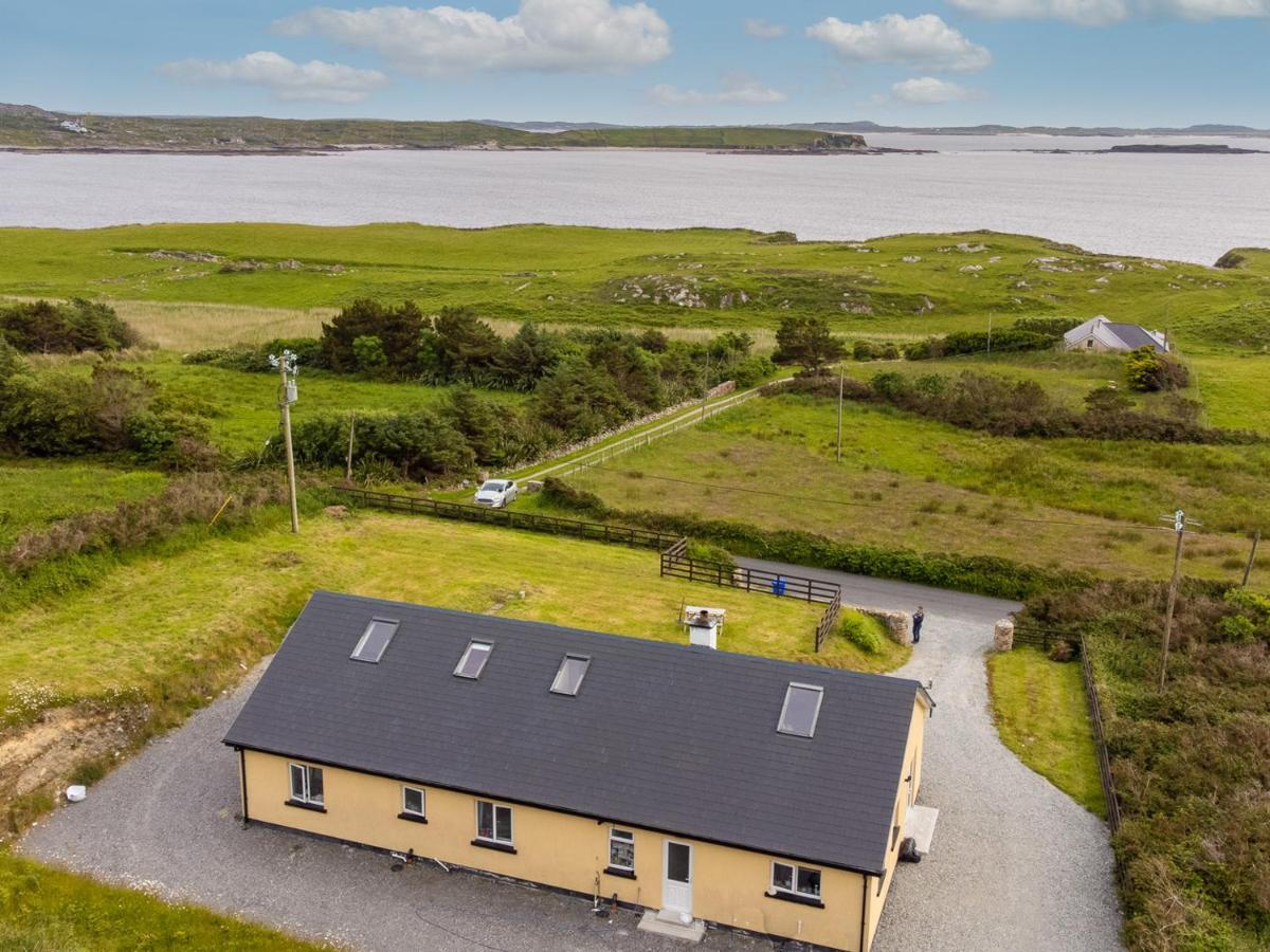Cloonan House Apartment Clifden Exterior photo